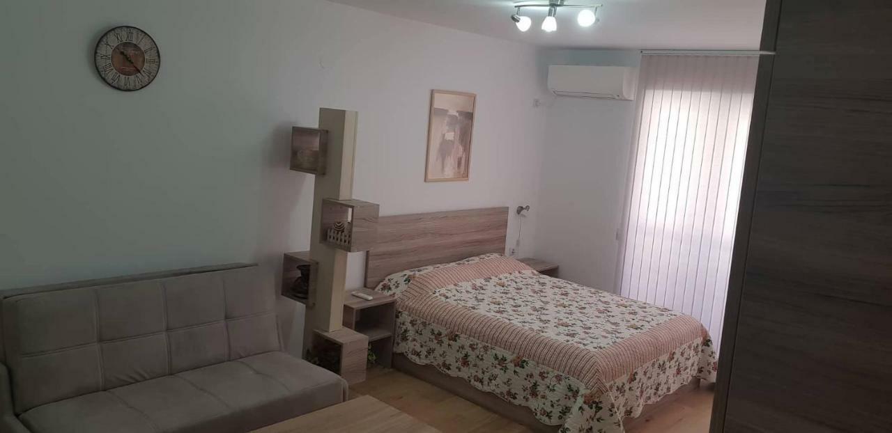 Studio Top City Center Sandanski Luaran gambar